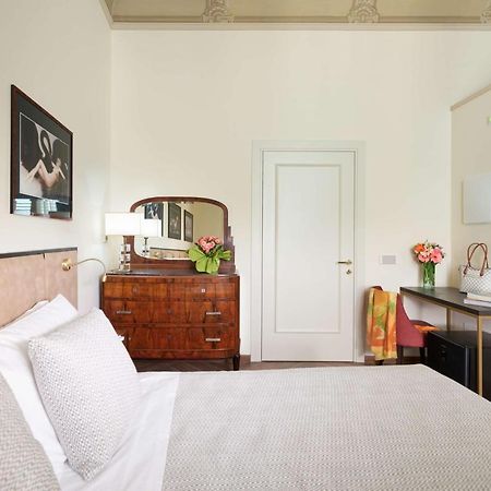 フィレンツェ Residenza Mondragone Bed & Breakfast エクステリア 写真