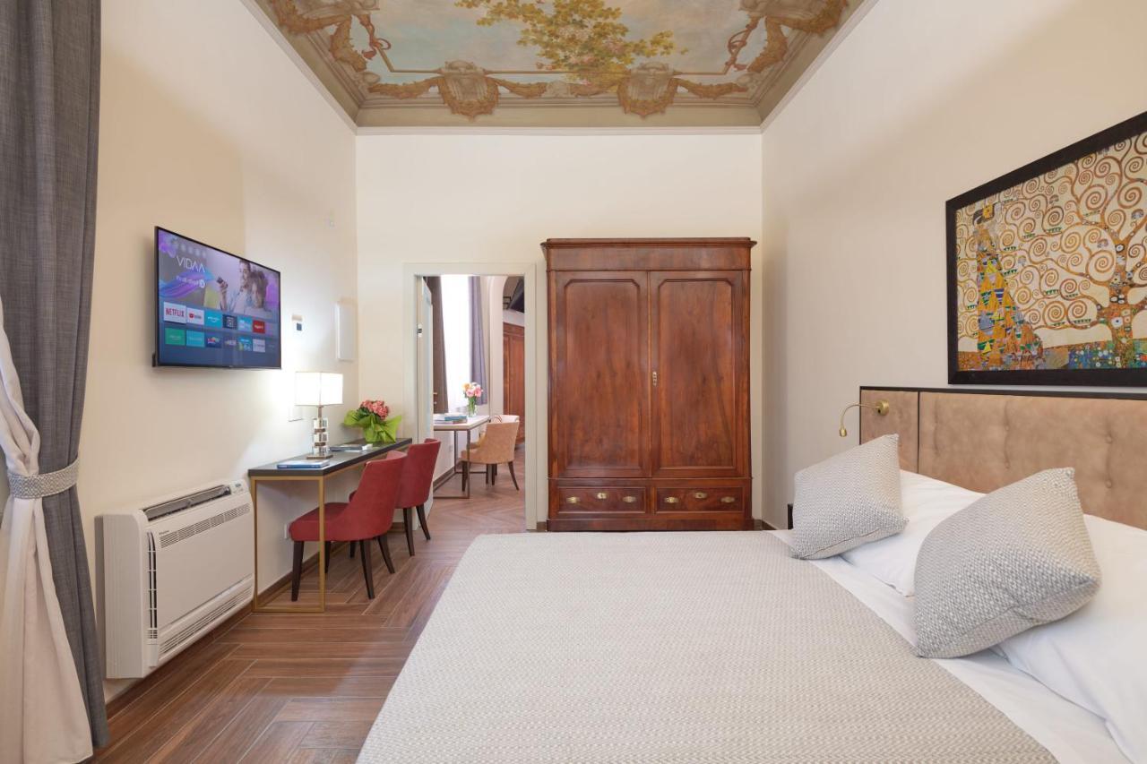 フィレンツェ Residenza Mondragone Bed & Breakfast エクステリア 写真