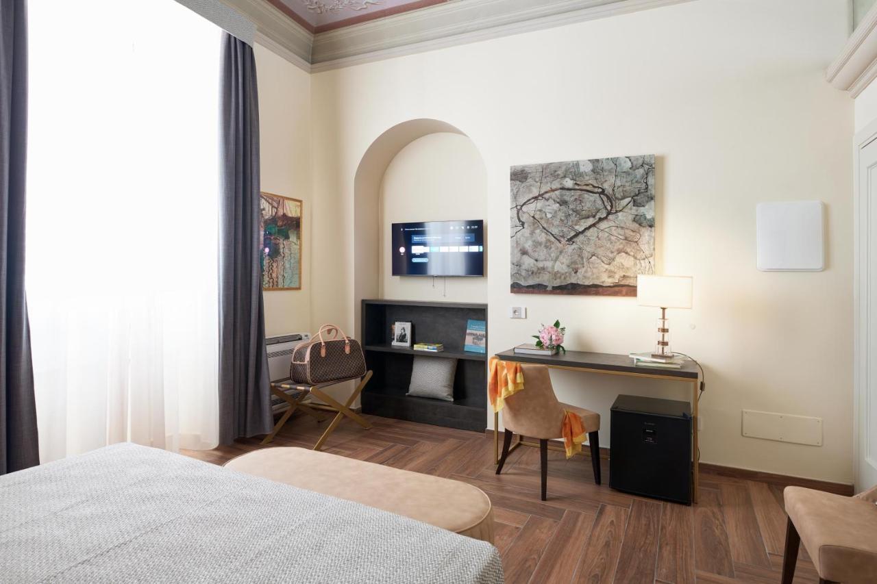 フィレンツェ Residenza Mondragone Bed & Breakfast エクステリア 写真