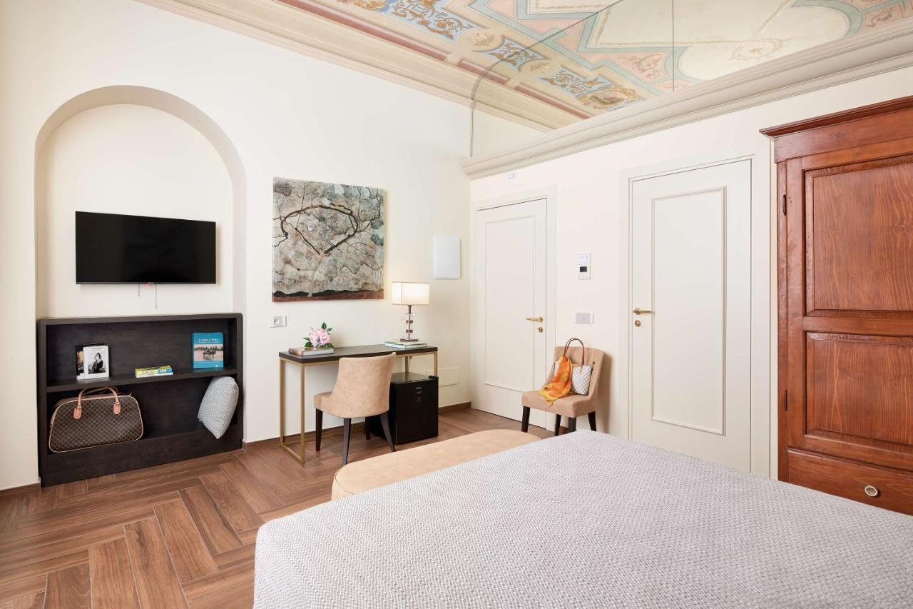フィレンツェ Residenza Mondragone Bed & Breakfast エクステリア 写真